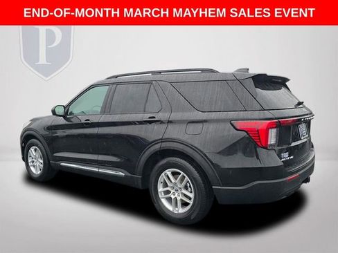Used 2025 Ford Explorer Active image 10