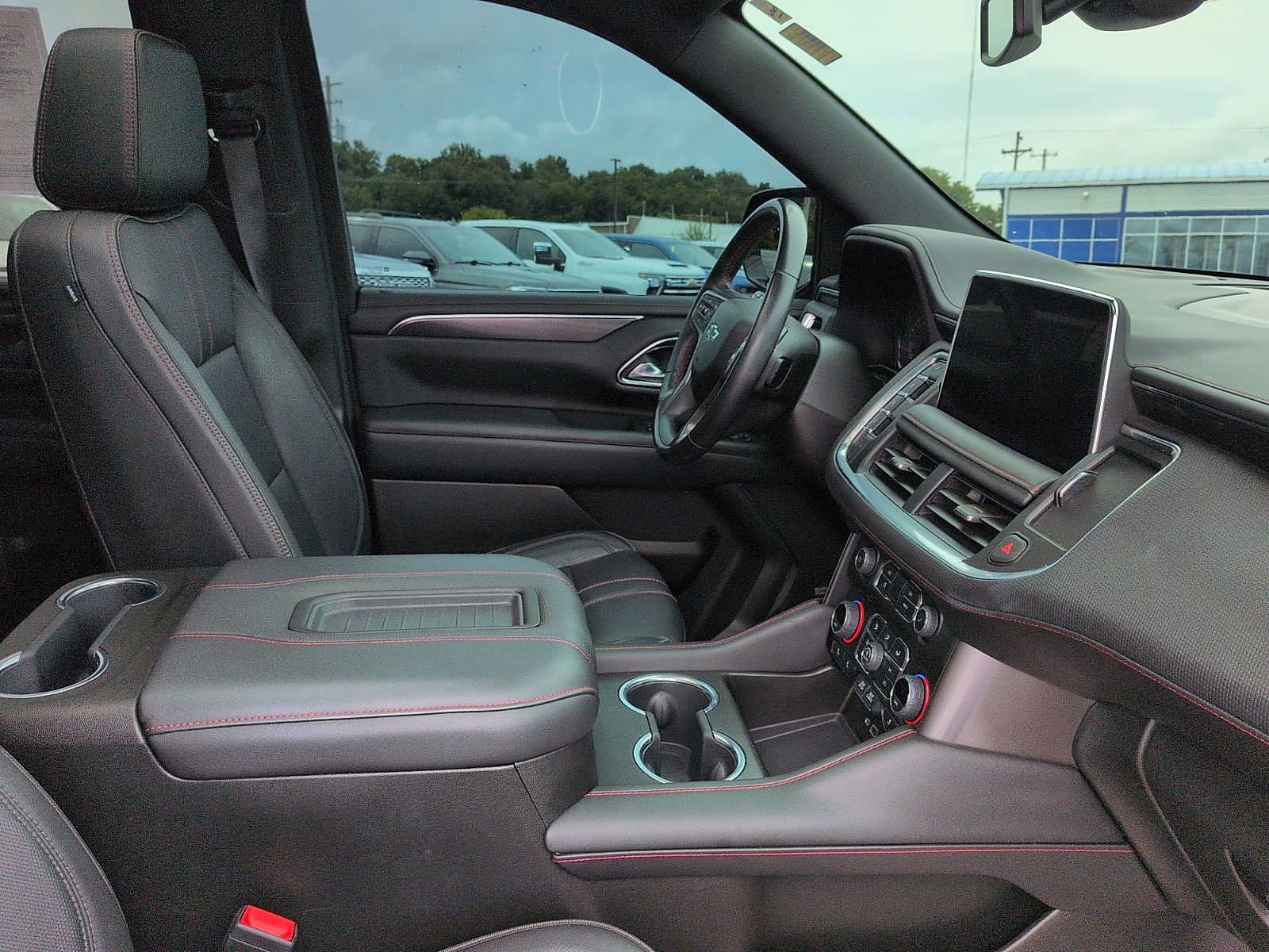 Used 2021 Chevrolet Tahoe RST AWD/4WD image 10