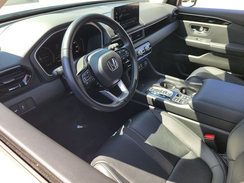 Used 2023 Honda Pilot EX-L image 15