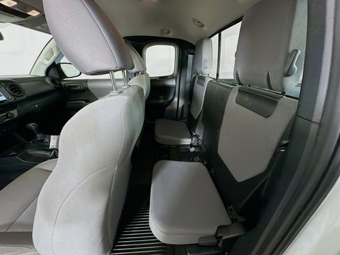 Used 2021 Toyota Tacoma SR w/ SR Convenience Package RWD image 25