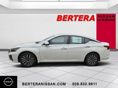 New 2025 Nissan Altima 2.5 SV w/ SV Premium Package