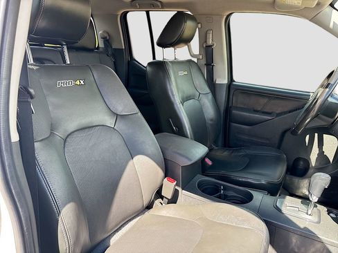 Used 2020 Nissan Frontier PRO-4X w/ Pro-4x Utility Package AWD/4WD image 28