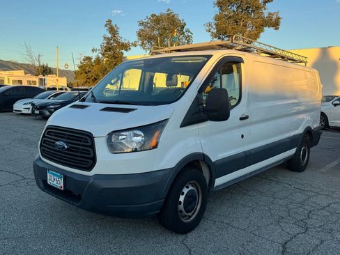 Used 2018 Ford Transit 150 148 Low Roof image 3