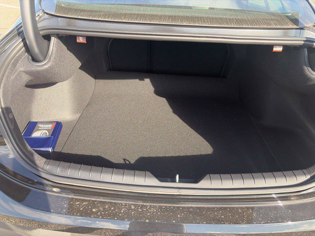 New 2027 Hyundai Sonata Blue FWD image 32