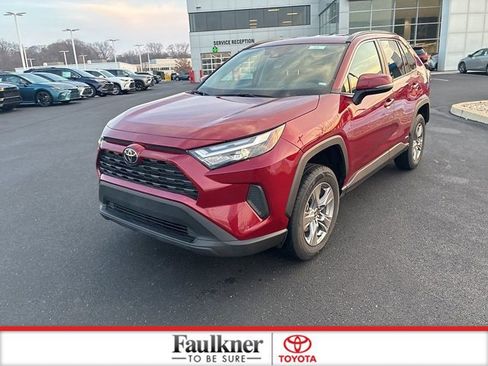 Certified 2025 Toyota RAV4 XLE image 17