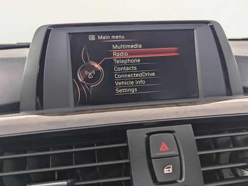 Used 2015 BMW 320i Sedan RWD image 19