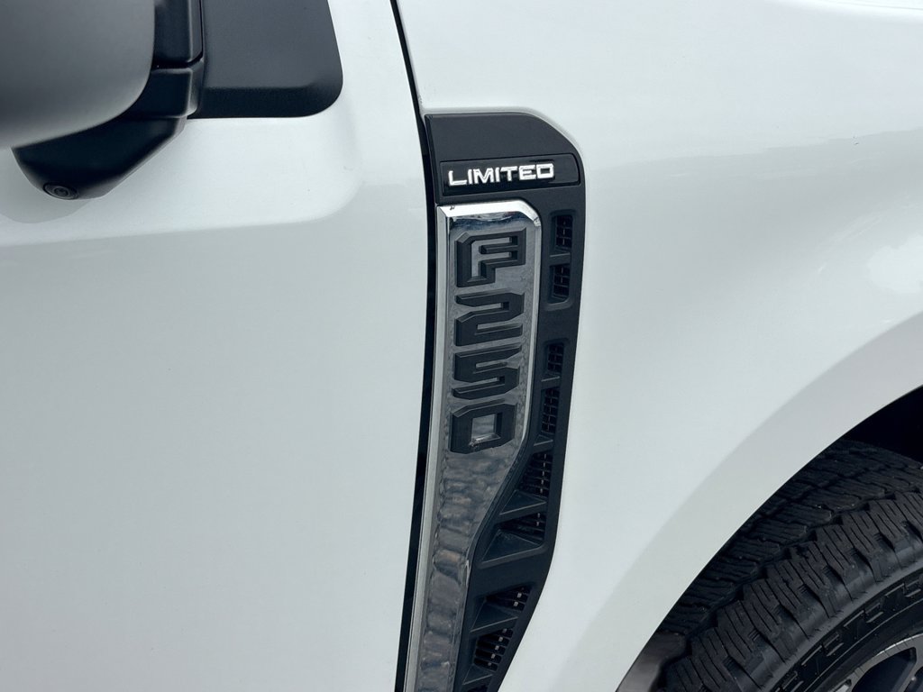 Certified 2023 Ford F250 Limited AWD/4WD image 13