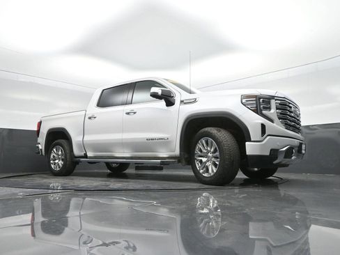 Used 2024 GMC Sierra 1500 Denali w/ Technology Package image 42