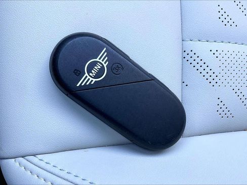 Used 2025 MINI Cooper S image 14