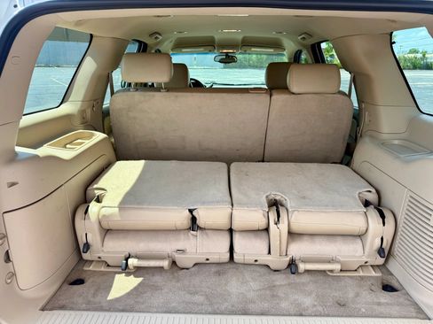 Used 2010 Chevrolet Tahoe LT AWD/4WD image 40