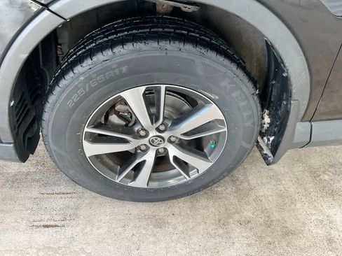 Used 2018 Toyota RAV4 XLE w/ Plus Extra Value Package image 10