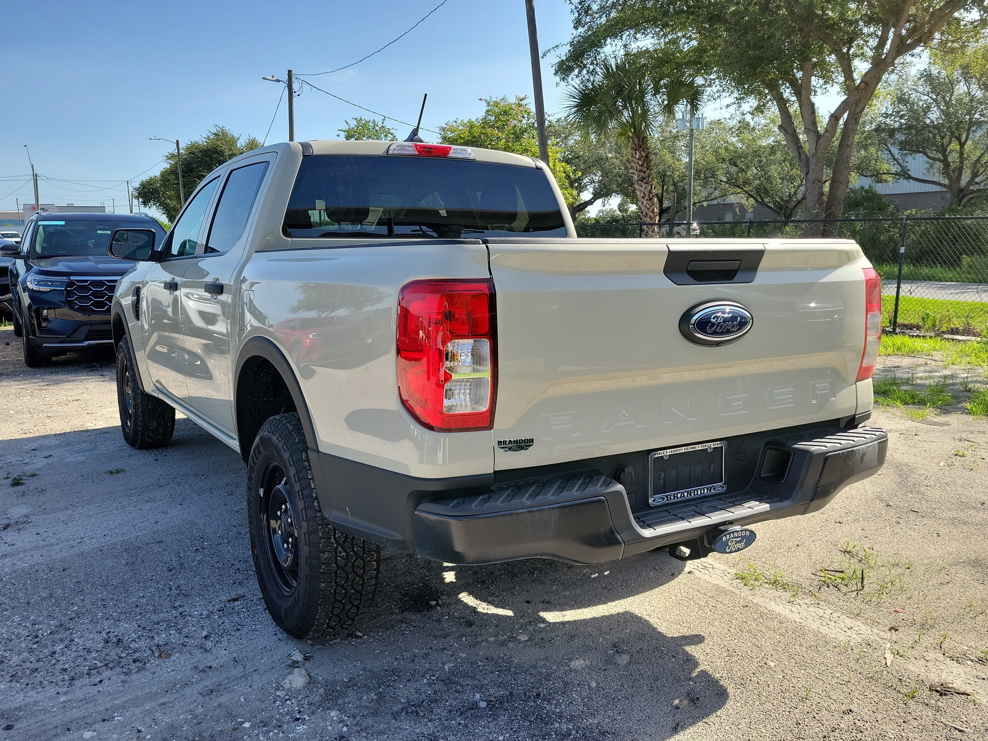 New 2026 Ford Ranger XL w/ Trailer Tow Package RWD image 8