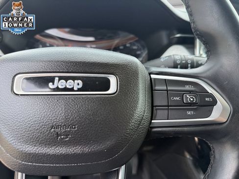Certified 2022 Jeep Compass Latitude w/ Sun and Sound Group AWD/4WD image 26