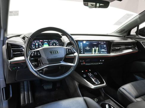 Used 2023 Audi Q4 e-tron Prestige image 20