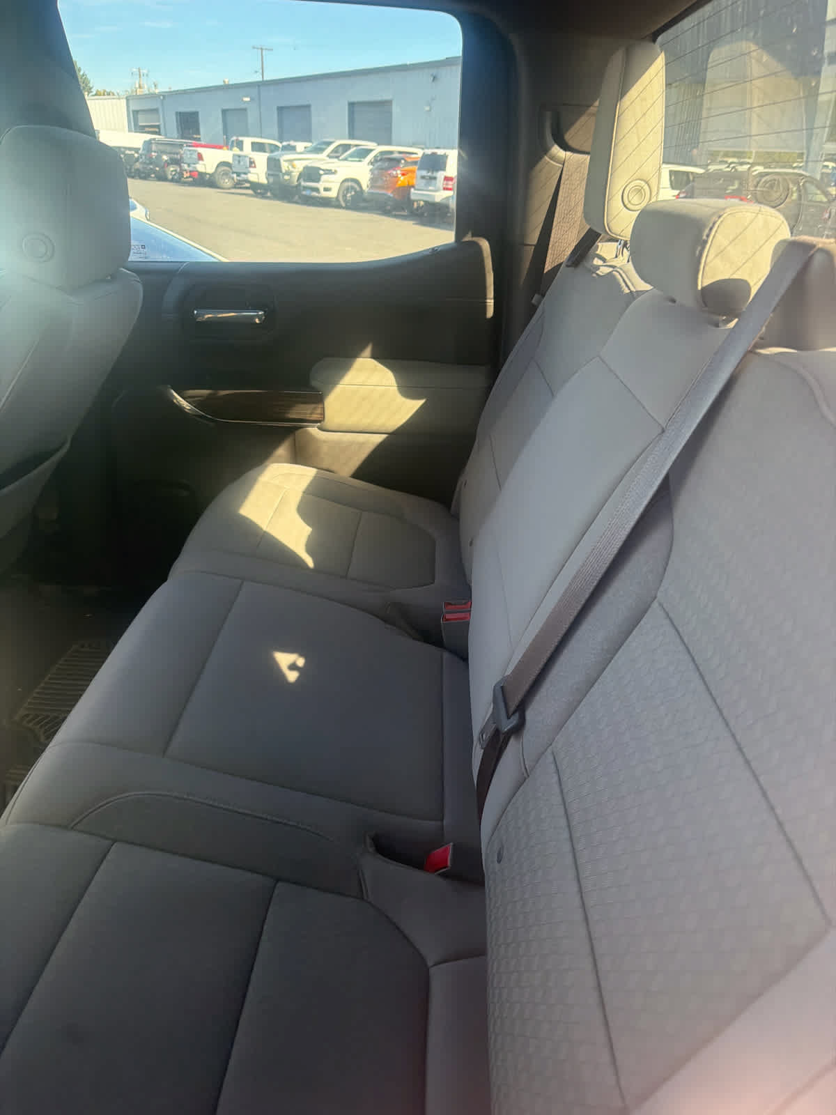Used 2021 GMC Sierra 1500 SLE w/ X31 Off-Road Package AWD/4WD image 5