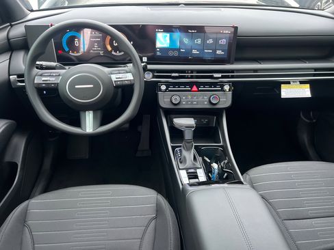 New 2026 Hyundai Santa Cruz SE image 16