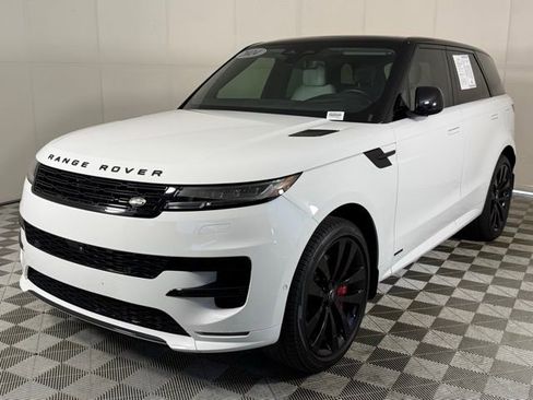 Used 2024 Land Rover Range Rover Sport Autobiography image 2