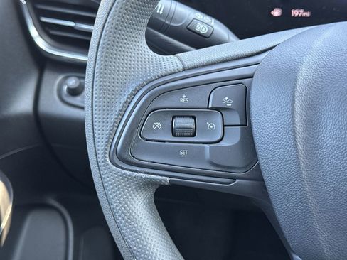 Certified 2024 Buick Envista Preferred w/ Advanced Safety Package image 19