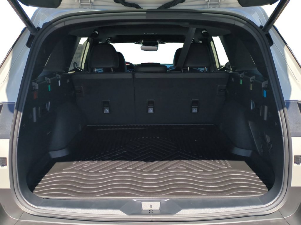 New 2026 Subaru Outback Touring AWD/4WD image 13