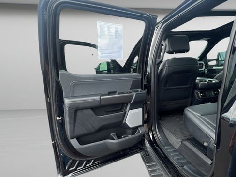 Certified 2025 Ford F150 Lariat w/ Equipment Group 502A High AWD/4WD image 21