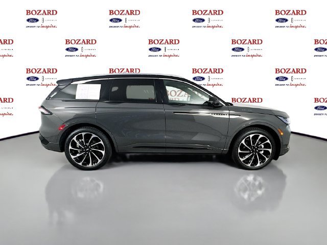 Used 2025 Lincoln Nautilus Black Label AWD/4WD image 9