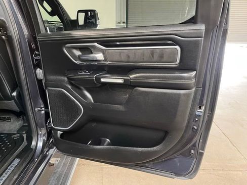 Used 2021 RAM 1500 Laramie w/ Sport Appearance Package AWD/4WD image 15