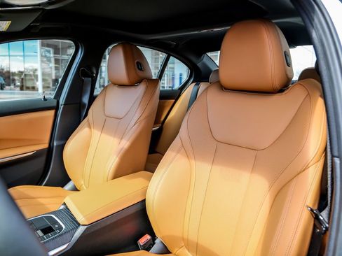 New 2026 BMW 330i xDrive Sedan w/ Convenience Package image 21