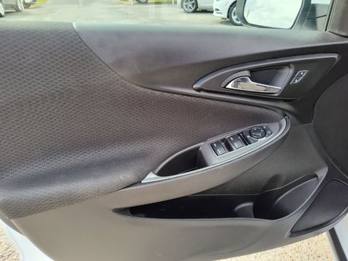 Used 2023 Chevrolet Malibu LT image 14