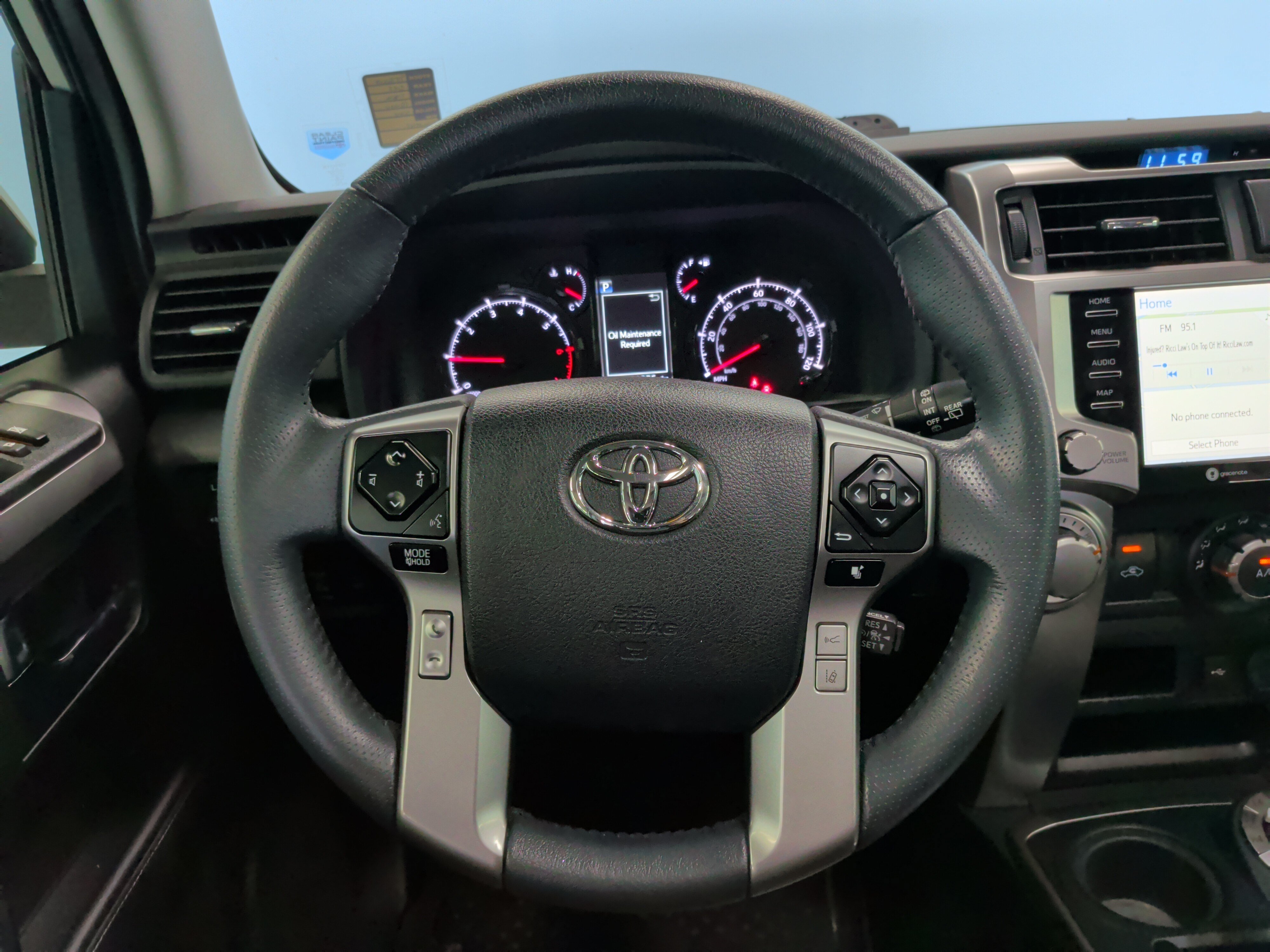 Used 2022 Toyota 4Runner SR5 Premium w/ Moonroof Package AWD/4WD image 18