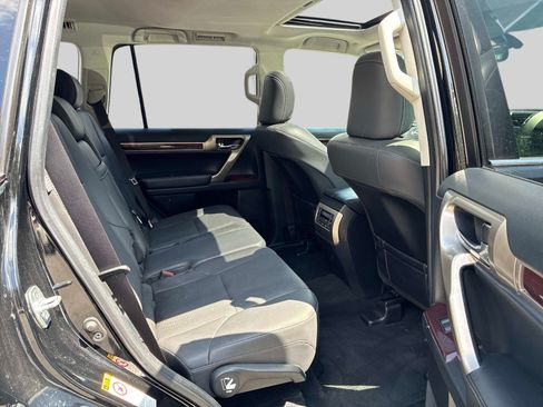 Used 2019 Lexus GX 460 Premium AWD/4WD image 9