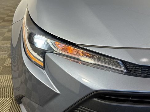 Used 2024 Toyota Corolla LE FWD image 3