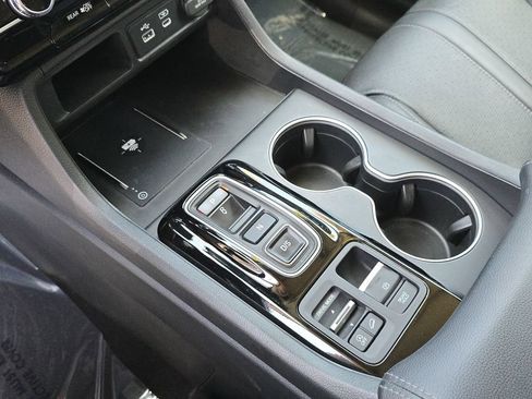Used 2023 Honda Pilot Elite image 32
