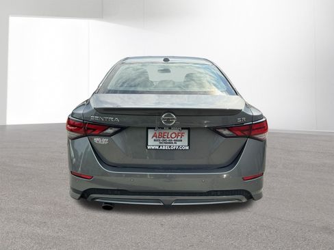 Used 2022 Nissan Sentra SR w/ Trunk Package FWD image 5