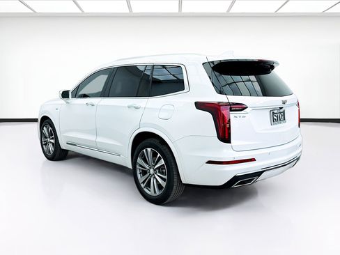 Used 2020 Cadillac XT6 Premium Luxury image 6