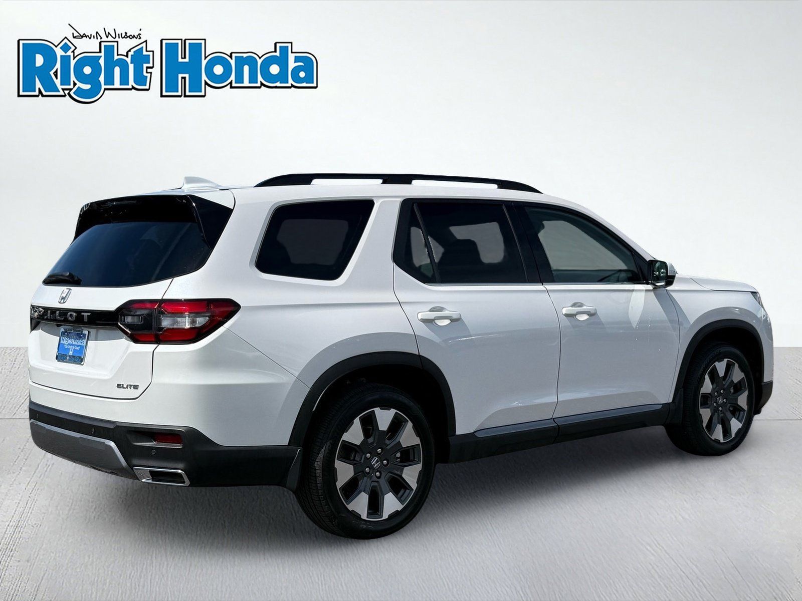 Used 2026 Honda Pilot Elite image 8