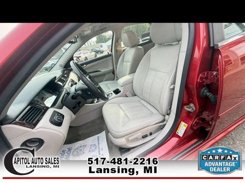 Used 2013 Chevrolet Impala LTZ FWD image 13