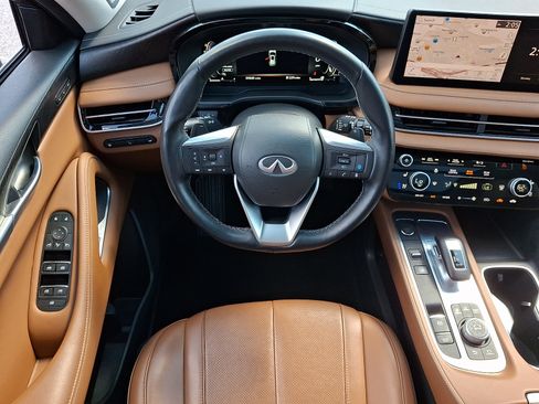 Used 2023 INFINITI QX60 Sensory w/ Vision Package AWD/4WD image 12
