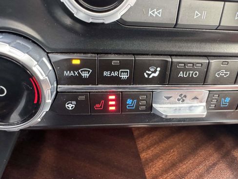 Used 2023 Ford F450 King Ranch w/ Chrome Package image 34