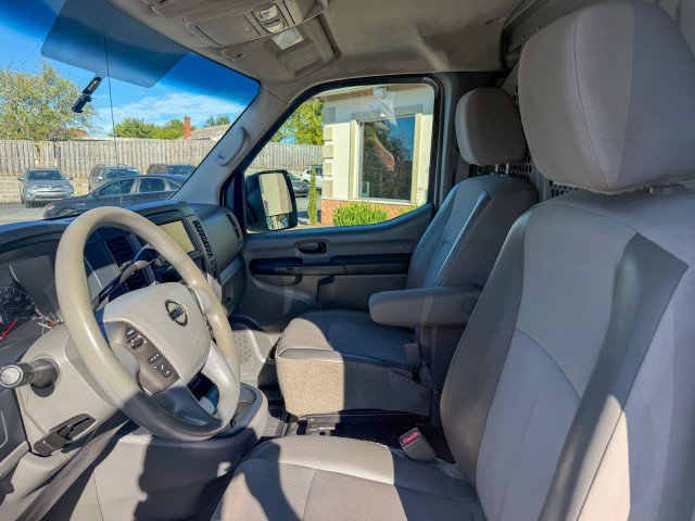 Used 2021 Nissan NV 2500 S RWD image 5