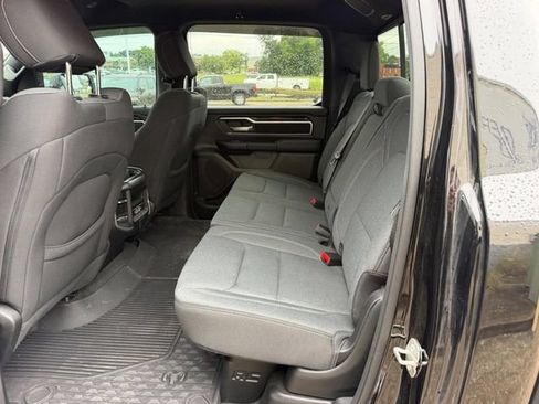 Used 2023 RAM 1500 Big Horn AWD/4WD image 7