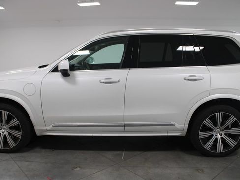 Used 2022 Volvo XC90 T8 Inscription w/ Advanced Package AWD/4WD image 5