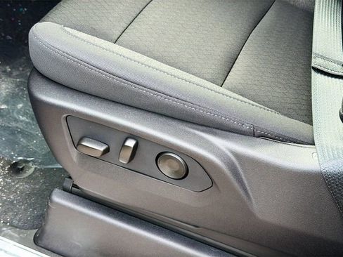 New 2026 Chevrolet Silverado 1500 LT image 19