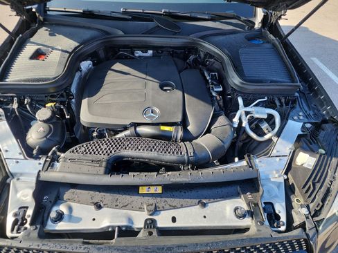 Certified 2021 Mercedes-Benz GLC 300 4MATIC Coupe image 31