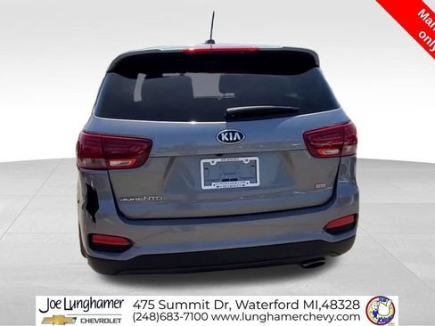 Used 2020 Kia Sorento LX AWD/4WD image 7