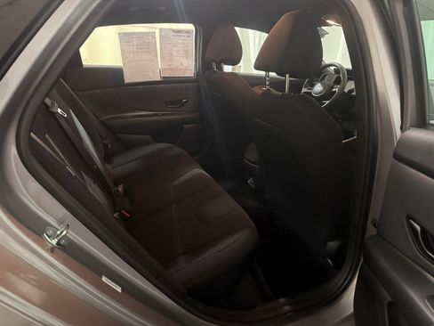 Certified 2025 Hyundai Elantra Sport w/ Cargo Package image 27