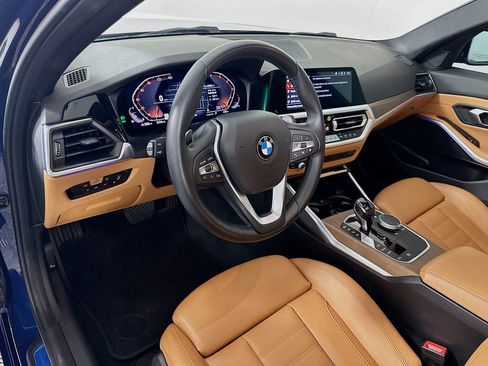 Used 2021 BMW 330i Sedan w/ Convenience Package image 9