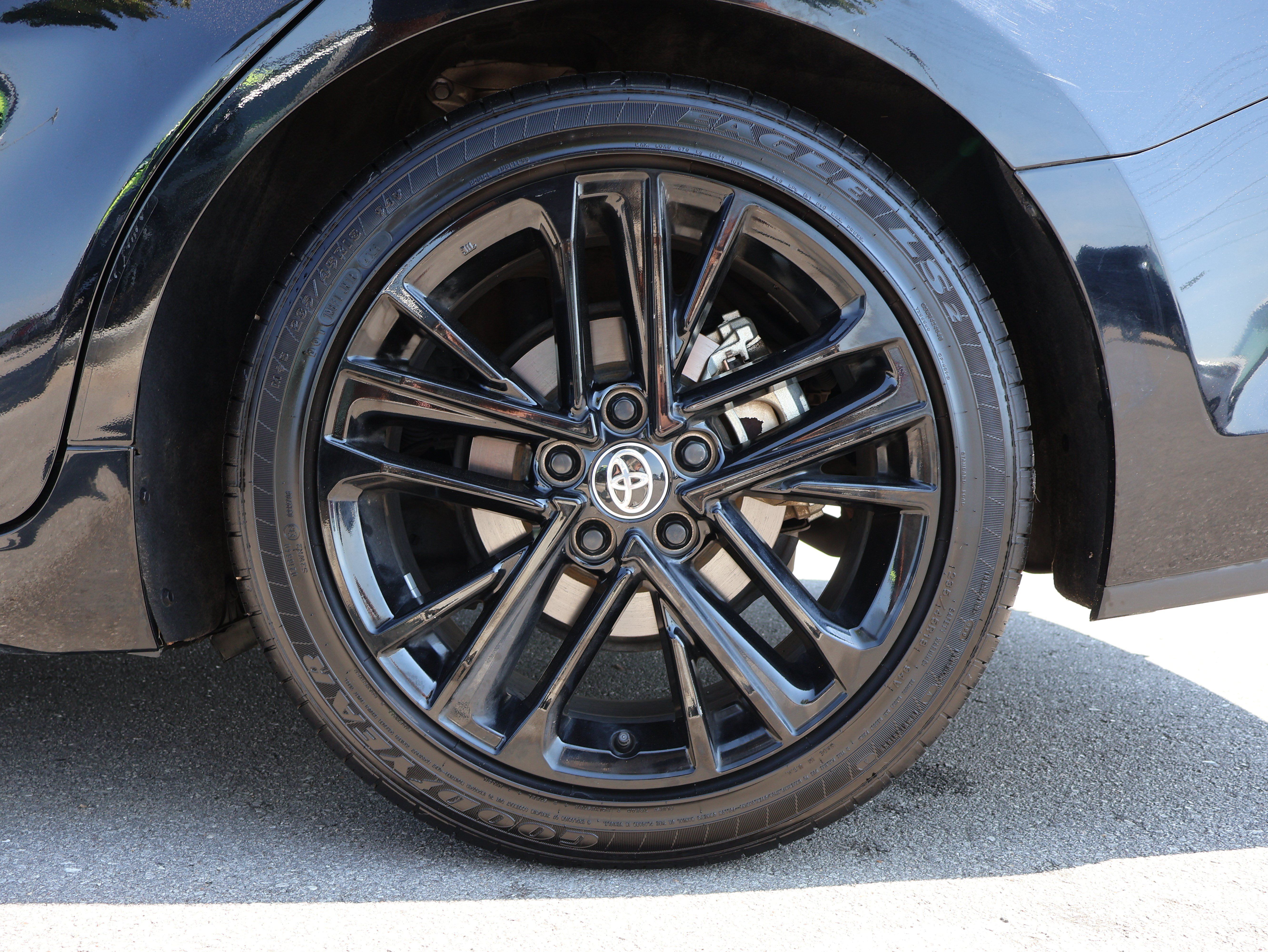 Used 2025 Toyota Camry SE FWD image 31