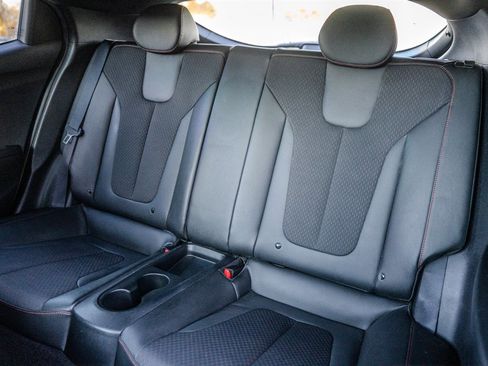 Used 2019 Hyundai Veloster Turbo image 30