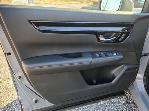 New 2026 Honda CR-V EX-L image 8