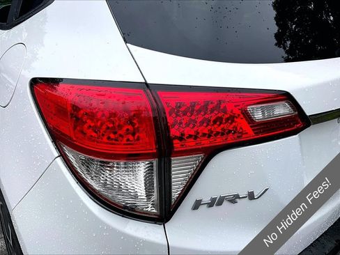 Used 2022 Honda HR-V EX image 28